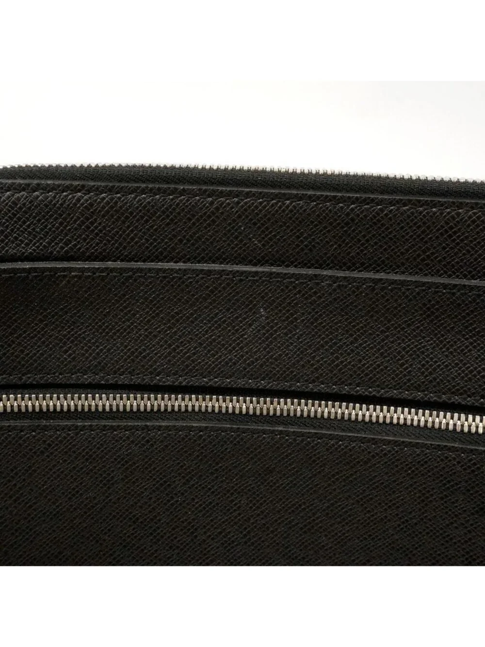 Louis Vuitton Shoulder Bag Taiga Anton Messenger MM Ardoise